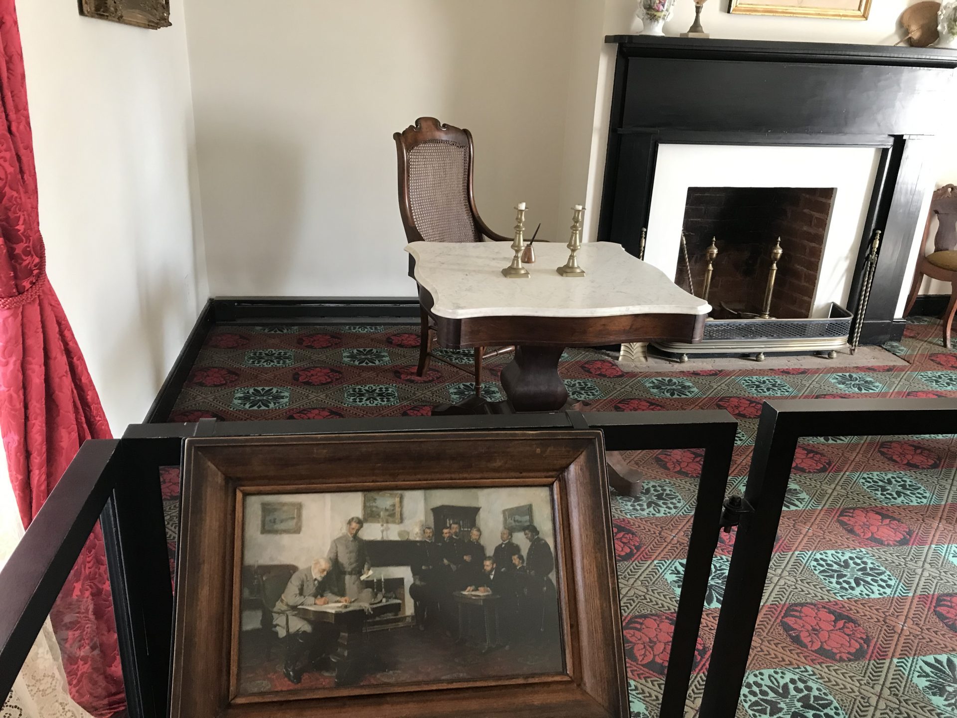 Painting of General Lee's surrender at Appomattox