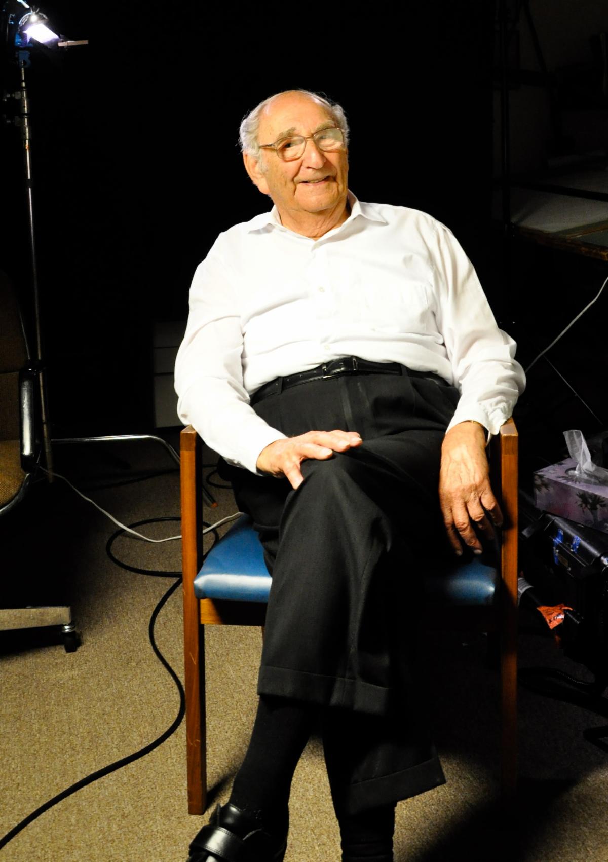 Gil Seltzer, Ghost Army veteran